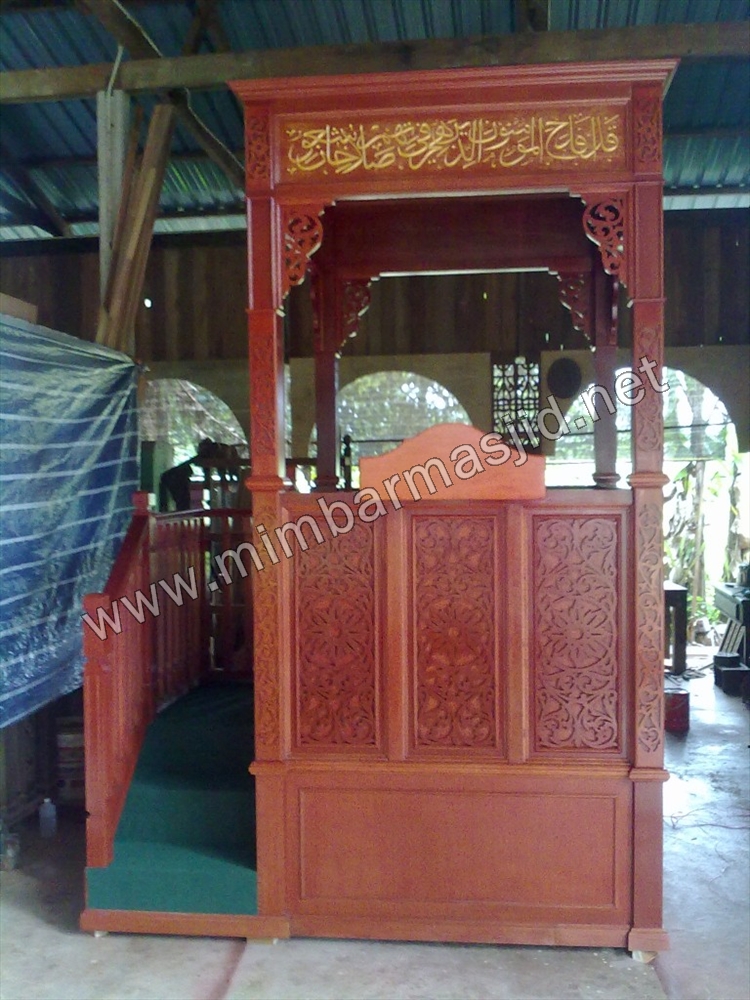 Mimbar Masjid Ukir Kubah Kayu Jati